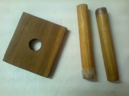 Peg and hole assembly