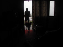 i8412w_dog-in-room-105_hotel-trishul_gwaldam