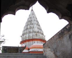 i6475b_shiva-temple-spire_crp